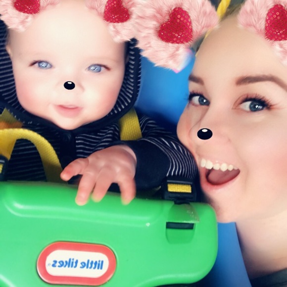 Meet your Posher, Jessica - Picture 5 of 5